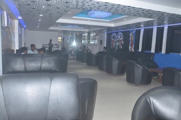 Hotel Amit Inn Patna  Esterno foto